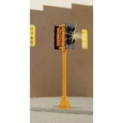 Walthers 949-4361 SceneMaster HO Scale Traffic Light Double Sided Train Scenery