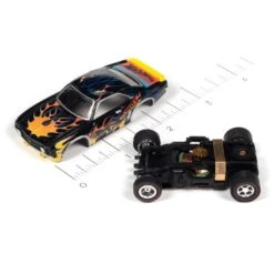 Auto World 1969 Camaro SS Hot Wheels Flames HO Slot Car SC382 -Model Toys Shop sc382camaro 2